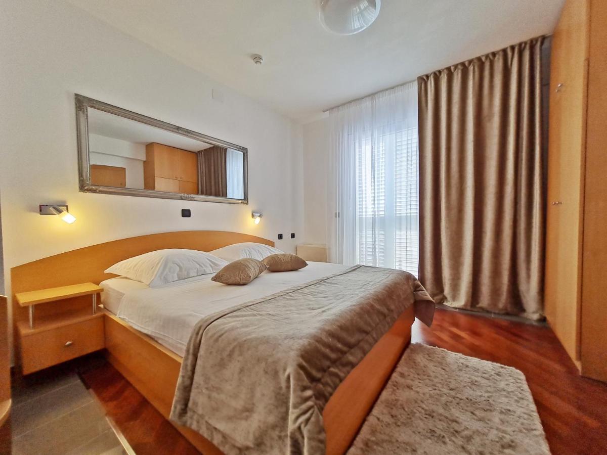 Hotel Sunce Подстрана Екстериор снимка