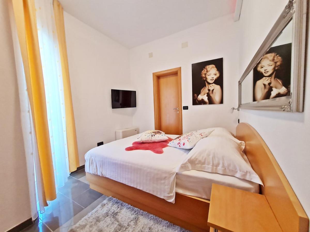 Hotel Sunce Подстрана Екстериор снимка