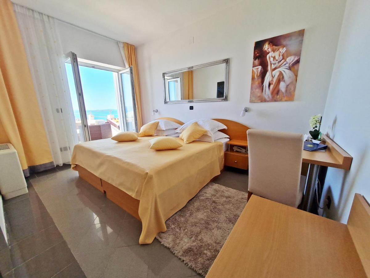 Hotel Sunce Подстрана Екстериор снимка