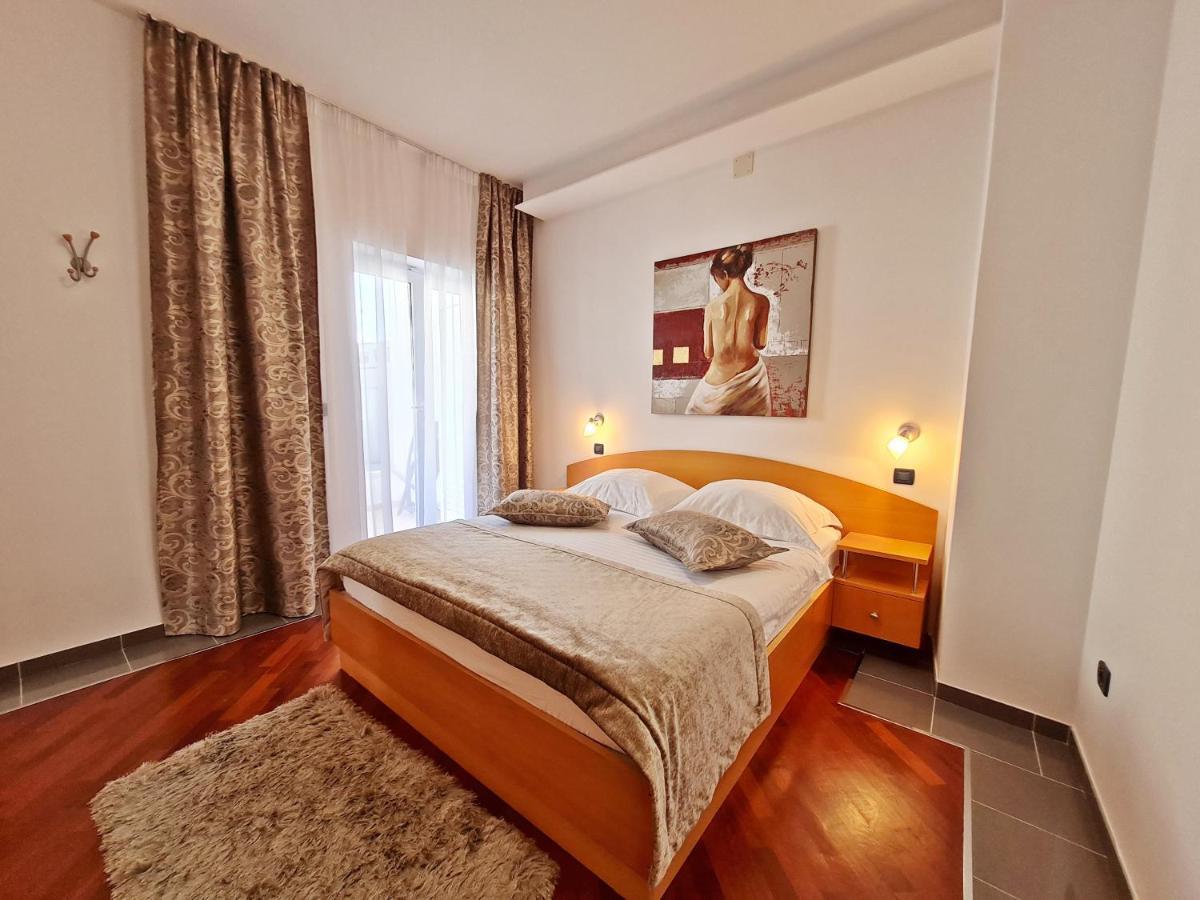 Hotel Sunce Подстрана Екстериор снимка