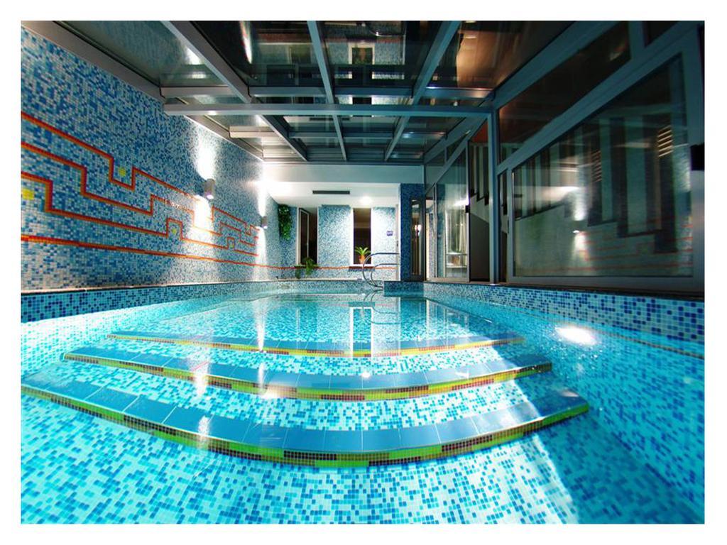 Hotel Sunce Подстрана Екстериор снимка